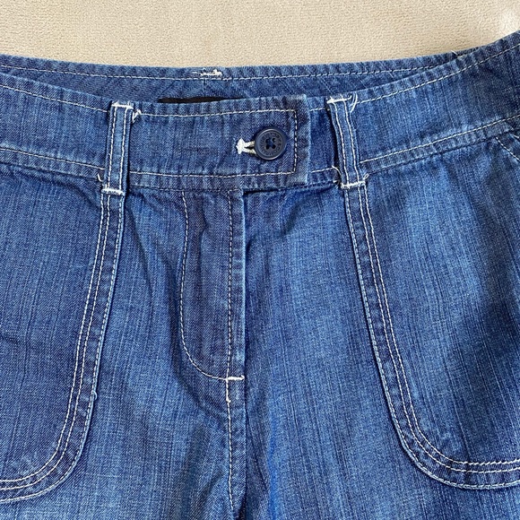 New York & Company Denim Capris - Picture 5 of 14